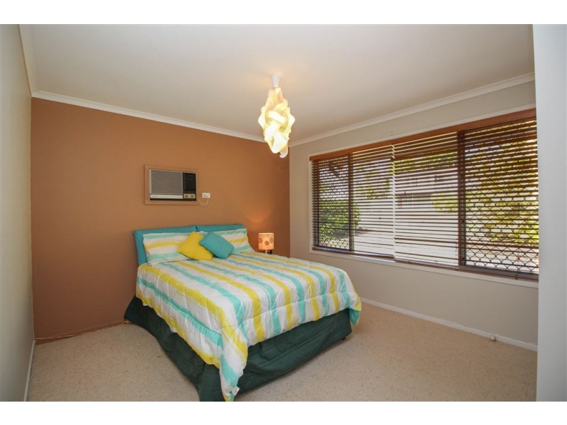 30 Melinda Street, Camira QLD 4300