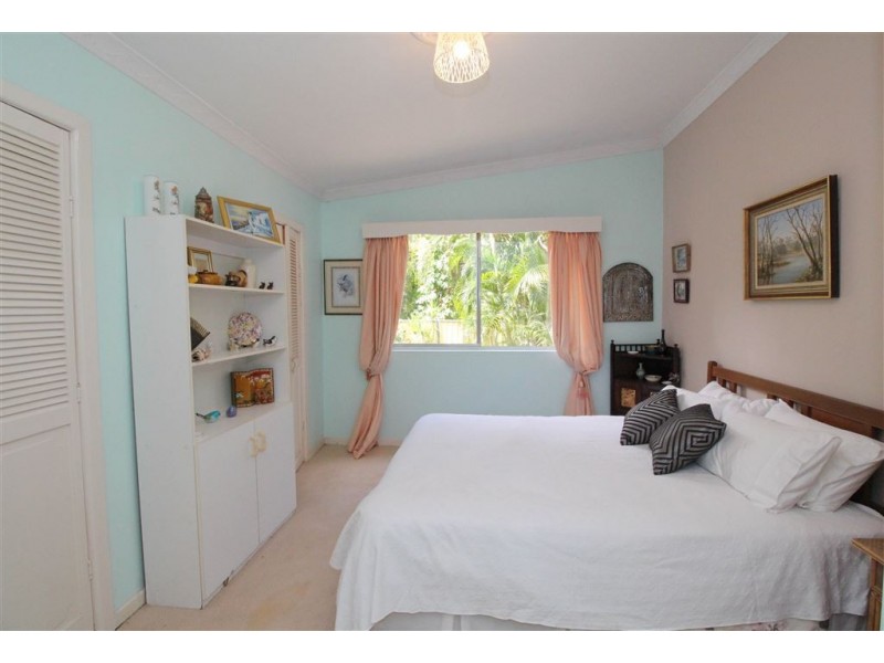 16 Dale Road, Camira QLD 4300
