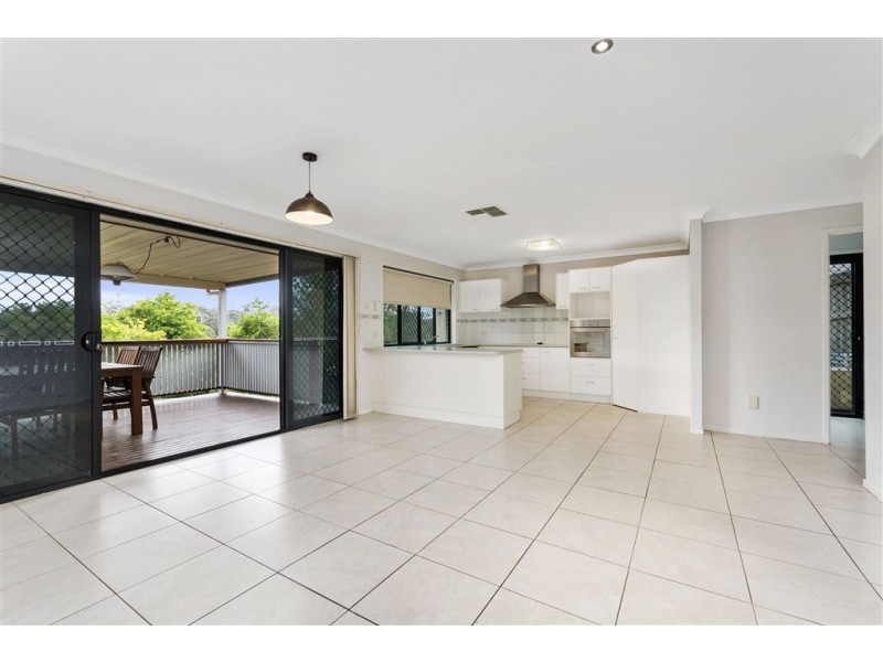 11 Dry Dock Cct, Springfield Lakes QLD 4300