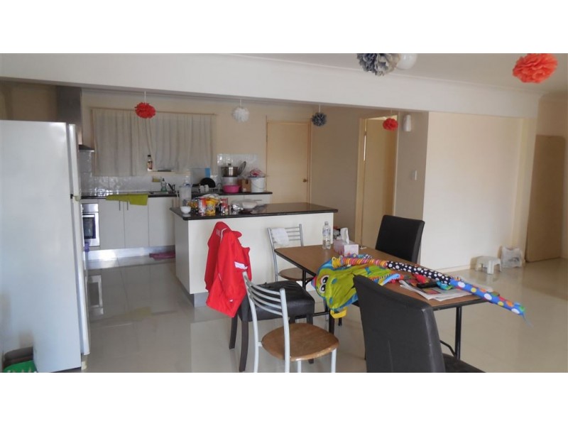 Durack QLD 4077