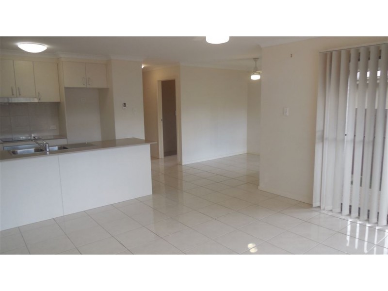 32 Drewett Ave, Redbank Plains QLD 4301
