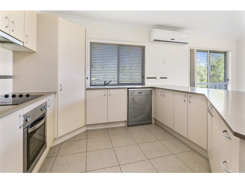 32 Sutherland Crescent, Goodna QLD 4300