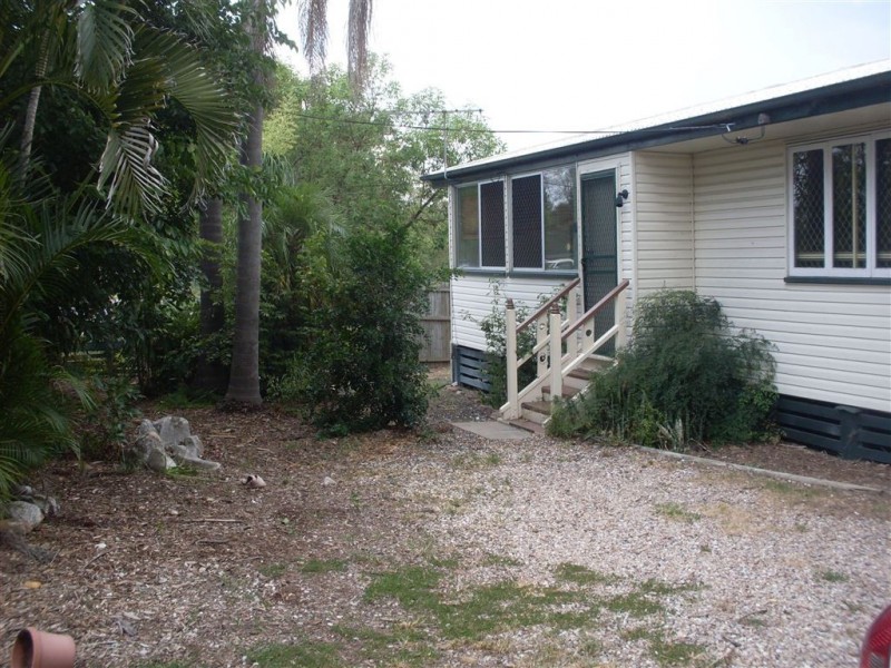 99 Brisbane Rd, Redbank QLD 4301