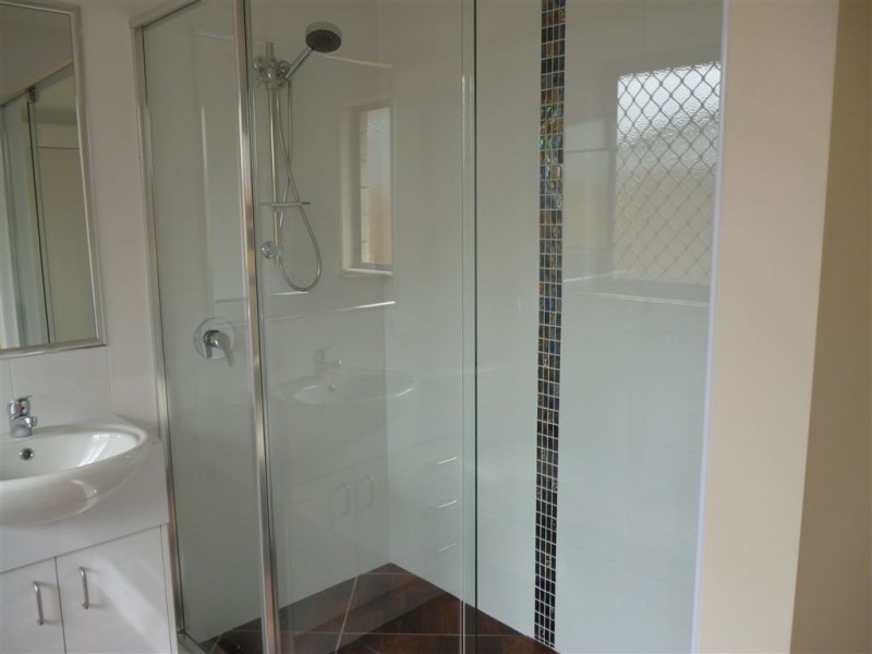 69 Valentine Cir, Augustine Heights QLD 4300