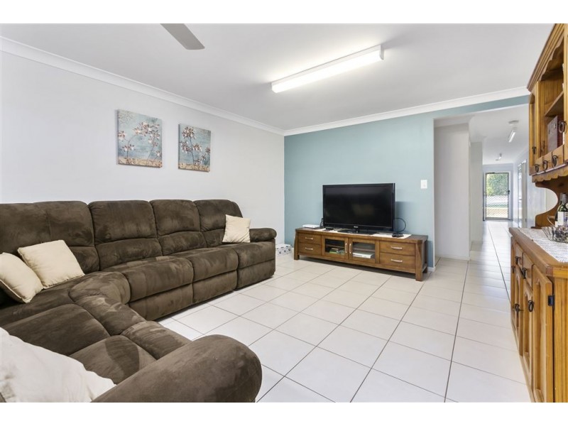 1/76A Jones Road, Bellbird Park QLD 4300