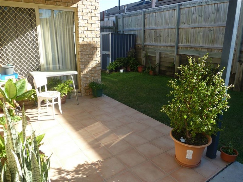 38 Lavender St, Springfield Lakes QLD 4300