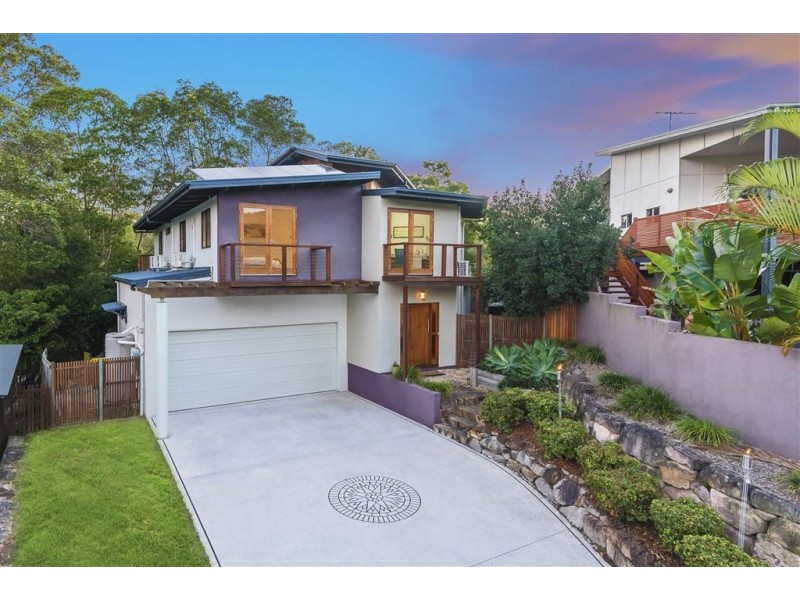 22 Lomandra Place, Chapel Hill QLD 4069