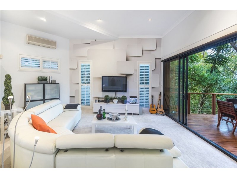 22 Lomandra Place, Chapel Hill QLD 4069