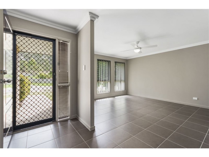 29 Eustace Circuit, Augustine Heights QLD 4300