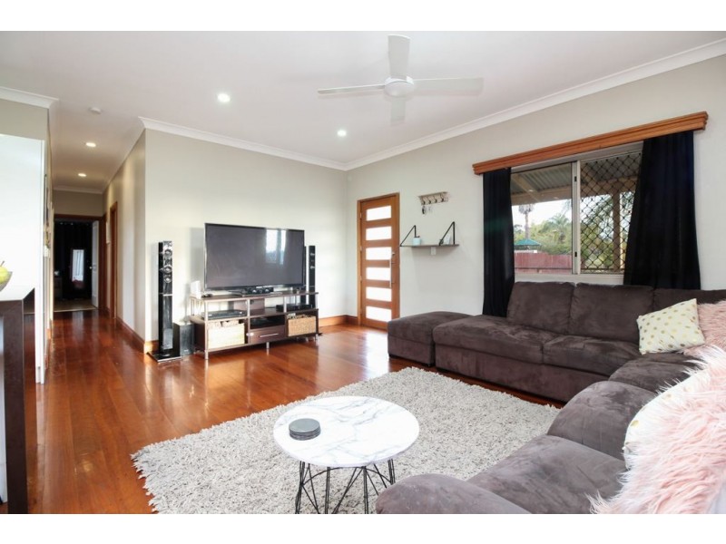 4 Vanessa Court, Camira QLD 4300