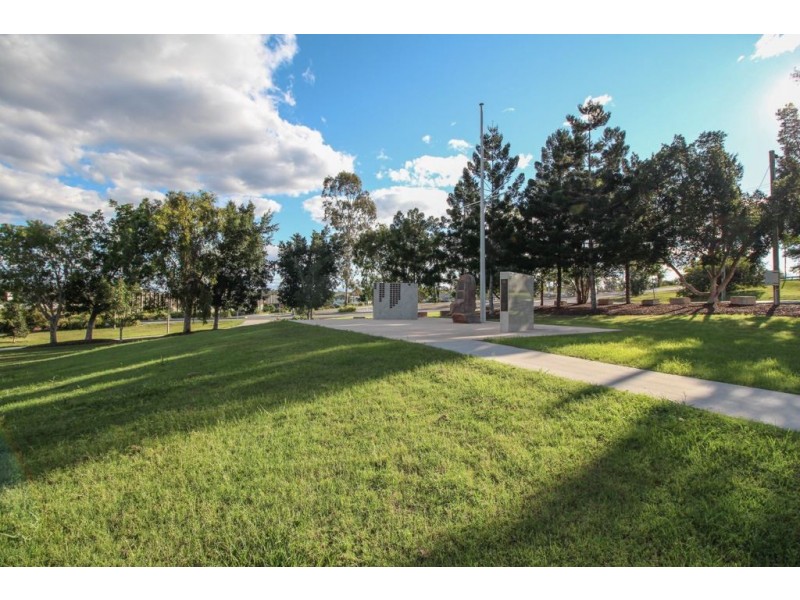 38/13 Bridge Street, Redbank QLD 4301