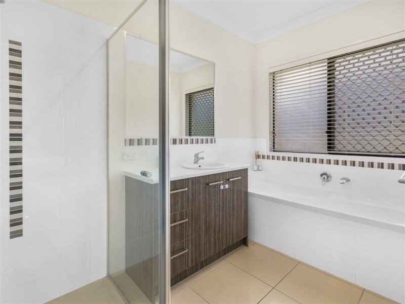 36 Geranium Drive, Springfield Lakes QLD 4300