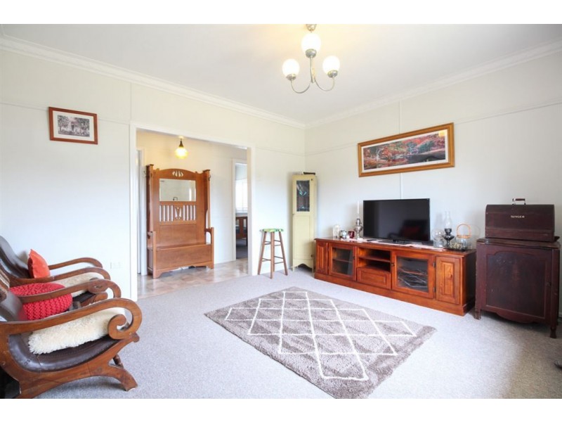 1 Bridge Street, Redbank QLD 4301