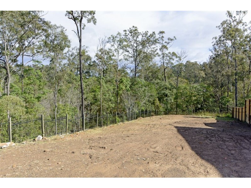 83 Ridgewood Drive, Brookwater QLD 4300