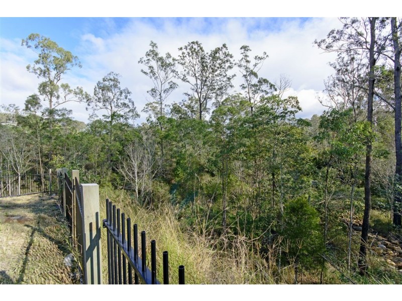 83 Ridgewood Drive, Brookwater QLD 4300