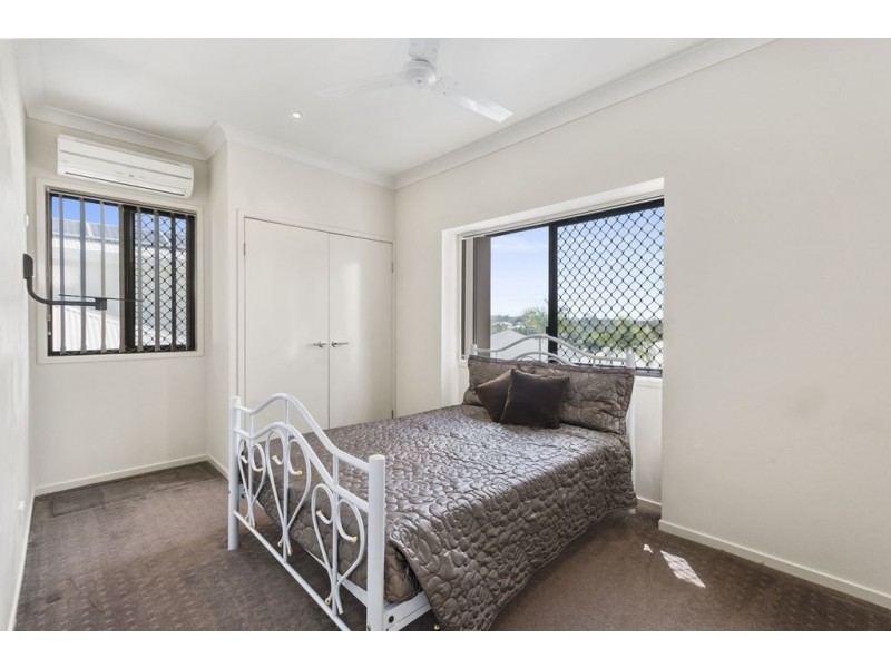 19 The Reach Court, Springfield Lakes QLD 4300