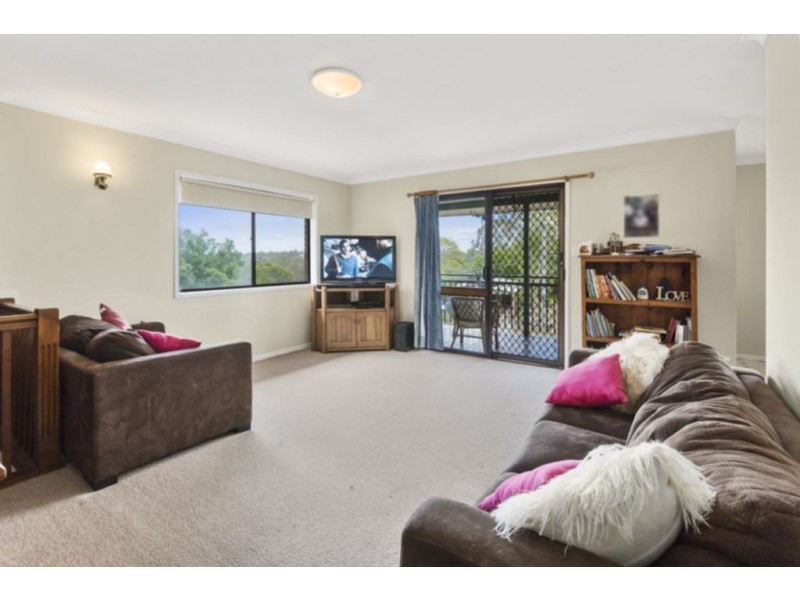 23 Sherwood Crescent, Bellbird Park QLD 4300