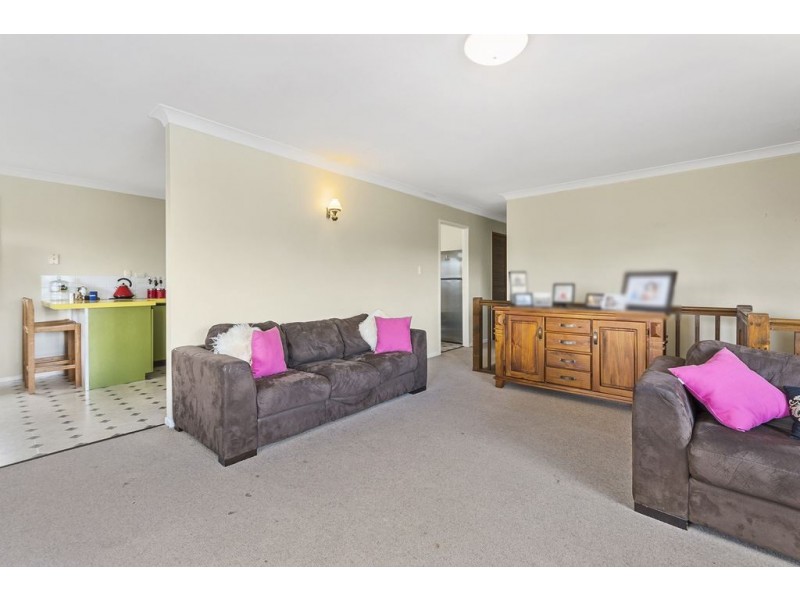 23 Sherwood Crescent, Bellbird Park QLD 4300