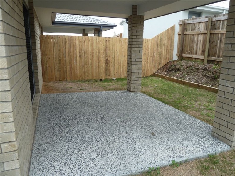 2/2 Mawson Street, Redbank Plains QLD 4301