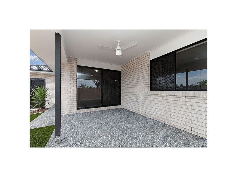 11 Wildflower Drive, Springfield Lakes QLD 4300