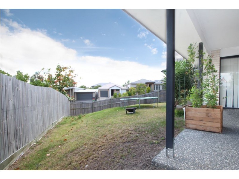 11 Wildflower Drive, Springfield Lakes QLD 4300