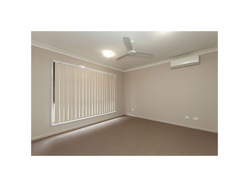11 Wildflower Drive, Springfield Lakes QLD 4300