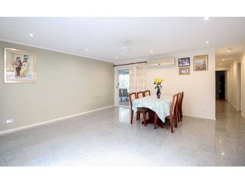 18 Leonie Street, Camira QLD 4300