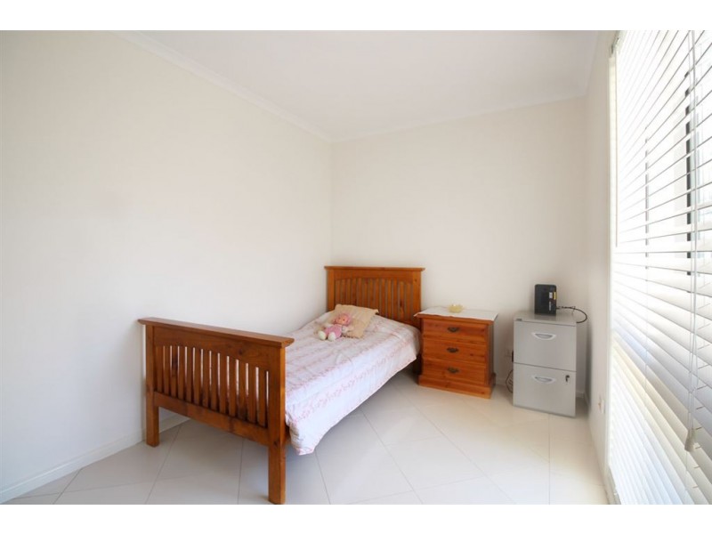 18 Leonie Street, Camira QLD 4300