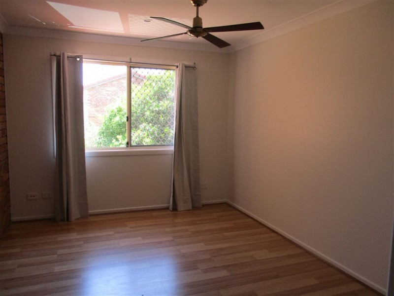 12/13 Bridge St, Redbank QLD 4301