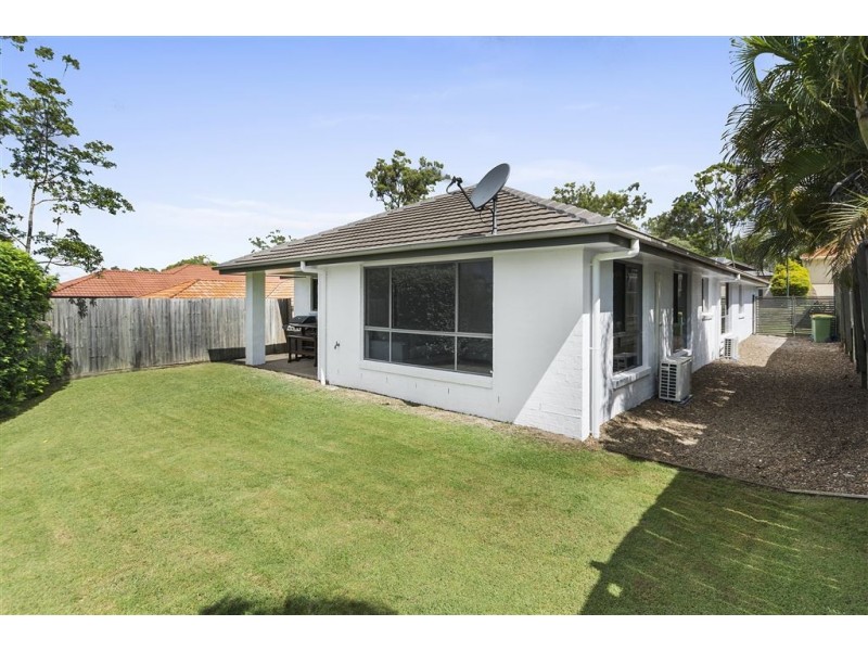 6 Grand South Circuit, Springfield Lakes QLD 4300