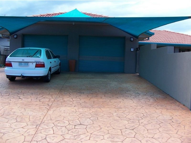 69 Dogwood Dr, Palm Beach QLD 4221