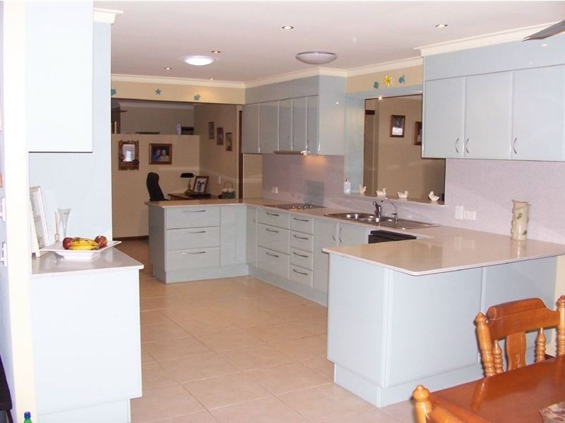 69 Dogwood Dr, Palm Beach QLD 4221