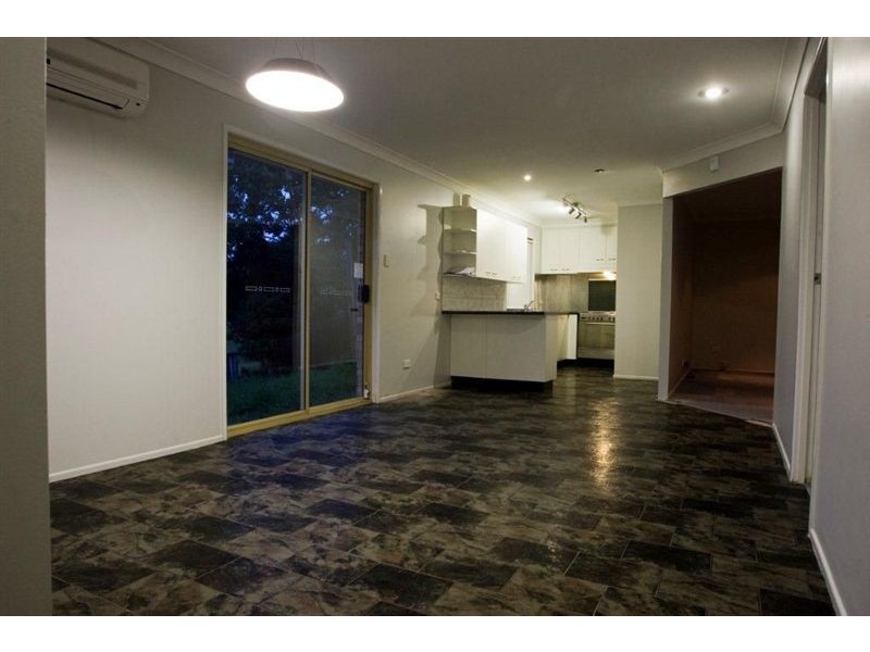 Mount Warren Park QLD 4207