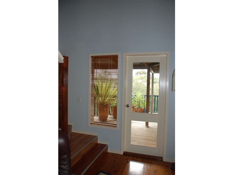 1718 Tamborine-Oxenford Rd, Wongawallan QLD 4210