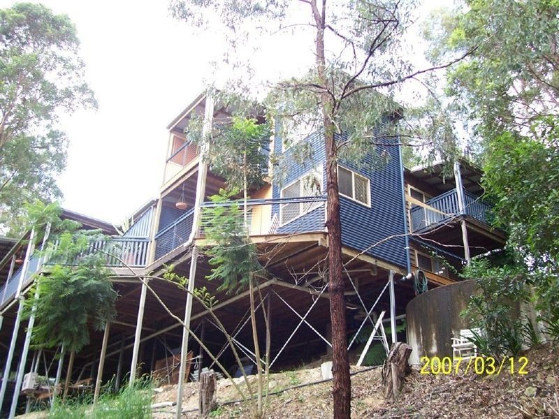 Wongawallan QLD 4210