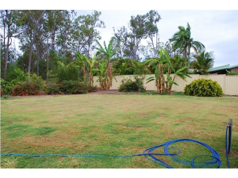 131-133 Cochrane St, Camira QLD 4300