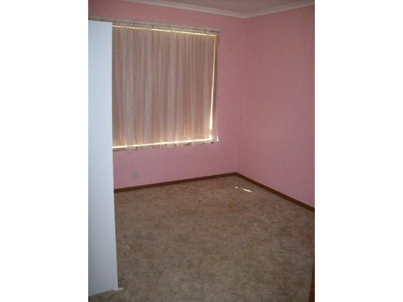 56 Goondoola St, Redbank Plains QLD 4301