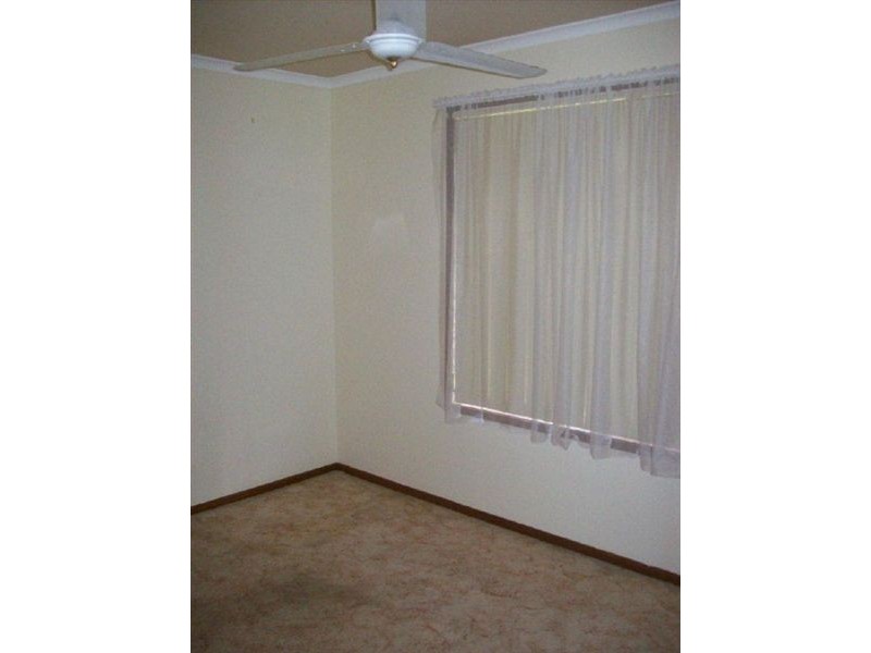 56 Goondoola St, Redbank Plains QLD 4301