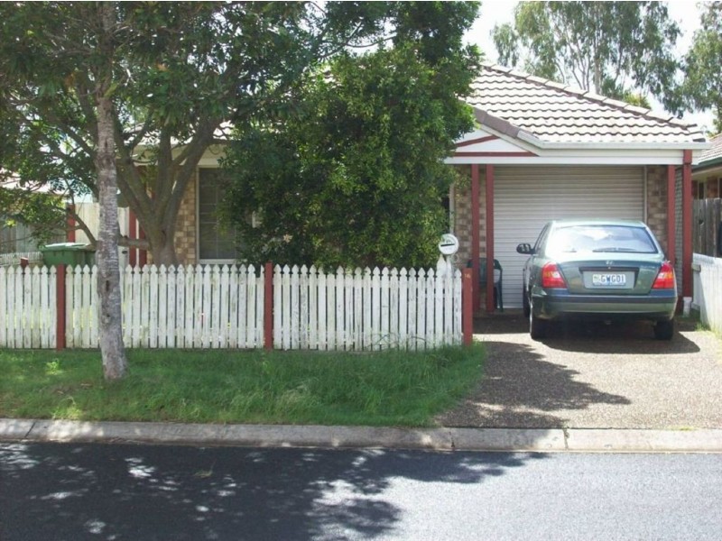 16 Ravenswood LA, Springfield QLD 4300