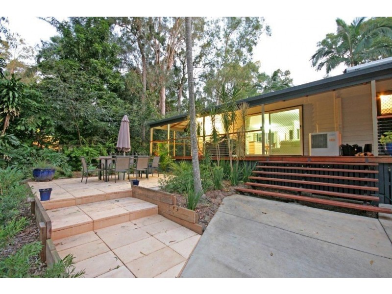 18 Dale Road, Camira QLD 4300