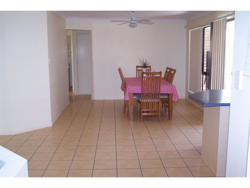 23 Hannam Cr, Forest Lake QLD 4078