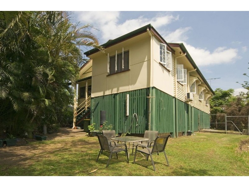 18 Lower Albert, Goodna QLD 4300