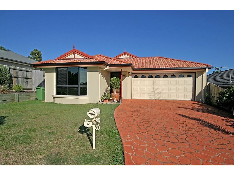 37 Lloyd Bird Crescent, Springfield Lakes QLD 4300