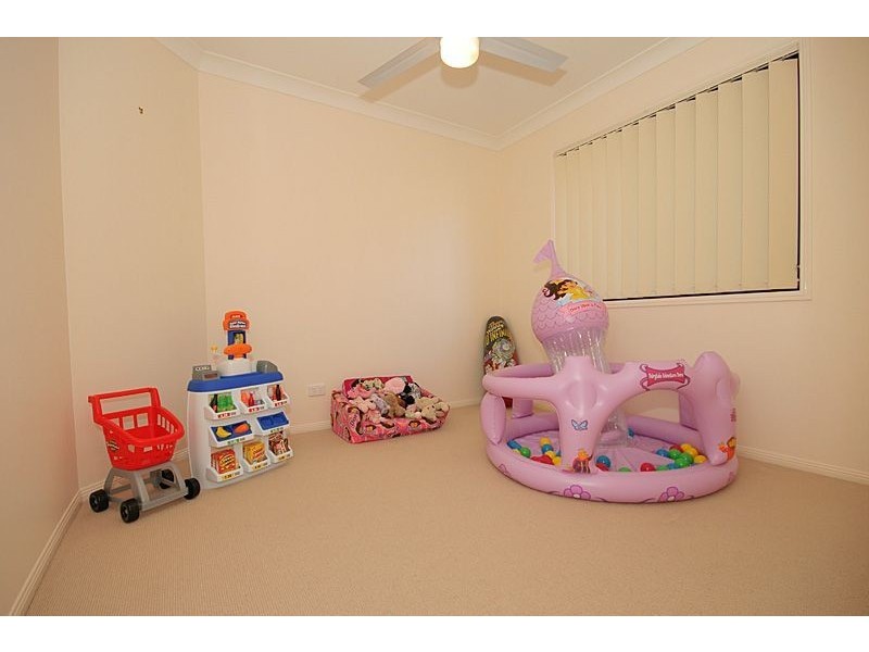 37 Lloyd Bird Crescent, Springfield Lakes QLD 4300