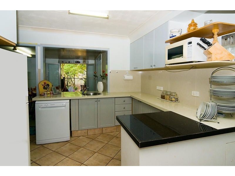21 Cairns Road, Camira QLD 4300