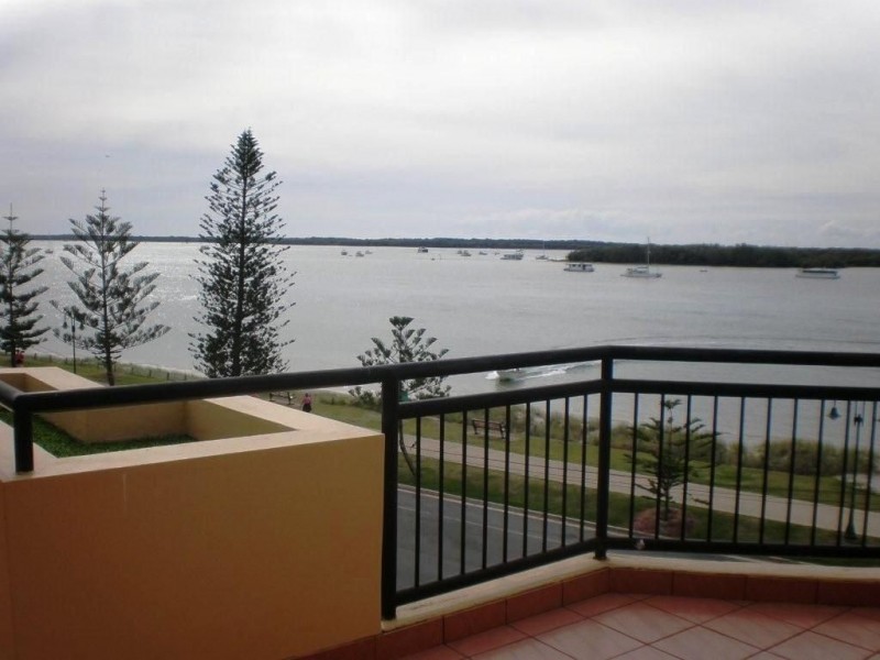 Biggera Waters QLD 4216