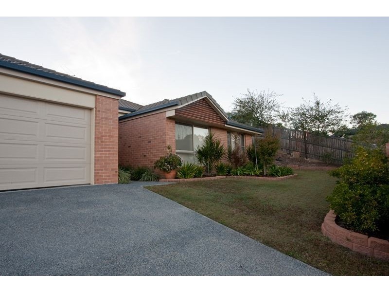 6 Greenland Ct, Springfield QLD 4300