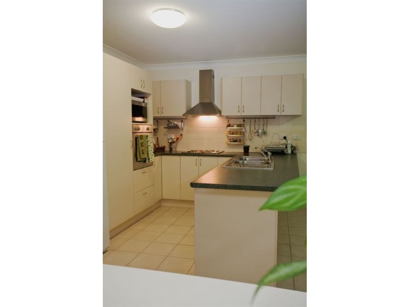 6 Greenland Ct, Springfield QLD 4300