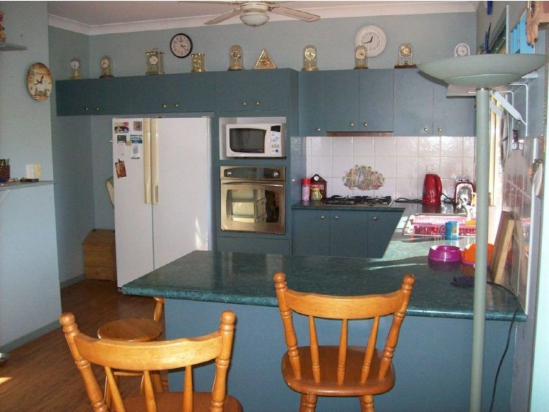 12 Pale Oak Ct, Jimboomba QLD 4280