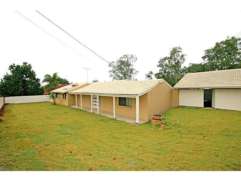 41 Steven St, Camira QLD 4300